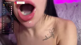 GroteskCouple скушала сперму после минета и запила соком