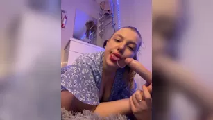 jucieLussie хочу чтоб ты кончил в рот мне, смотри как сперма течет