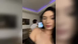 PARTYNEXTNEXT молодая латинка решила подрочить пока ее парень играет в комп