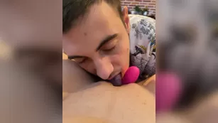 Dream022 женский POV кунилингус от первого лица