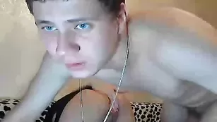Анальный секс с пылкой шлюшкой в чулках loveboygirl