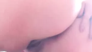 Грудастая толстуха трахает очко в привате Asolsex