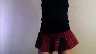 Шикарная студентка kataliya снимает трусики