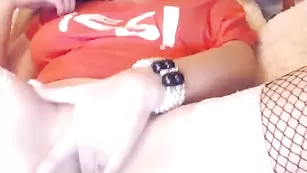 Зачетная соска elenaxxx теребит писечку