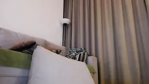 Блестящая самка ariannasecret отсосала фаллос