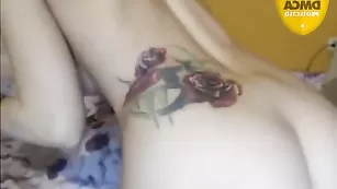 Татуированная самка -Vika- шалит во фри чате