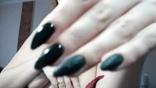 Заводная пассия Moonlight4u обнажает пышные сиськи