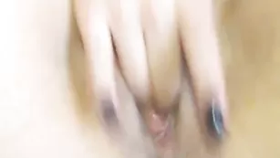 Русская проказница LisaSierra классно сквиртит