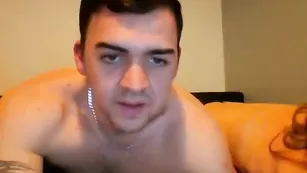 Горячая парочка trizz166 занялась оральным сексом