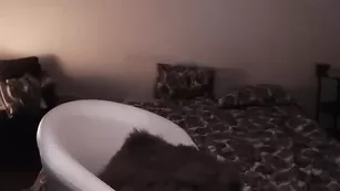 Идеальная шкура webcam_slut демонстрирует красивую грудь