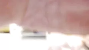 Худенькая телочка  oms_xxx долбится в пизду