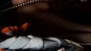 Дикая кошечка Anisiabey ласкает пизденочку