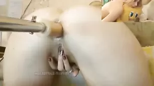 Порочная стерва Vicky4u долбит анал секс машиной