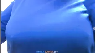 Сучки в чулках deplus2016 демонстрируют бритые письки