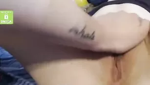 Юные шлюшки Nataliedelair занимаются оральными ласками