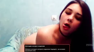 Озорная девка katuha дрочит обе дырки в скайпе