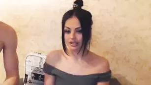 Роскошная красотка alexasweet6 соснула хуй в привате