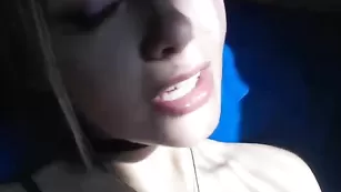 Шикарная Malvinka111 обнажает пышные формы