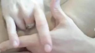 Возбужденная телочка кончает в привате Aliskakitty