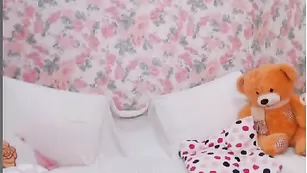 Строптивая самка sexyvenus долбит обе дырочки