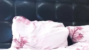 Русская блудница Smorodinkaa демонстрирует сисечки