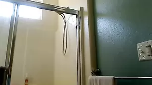 Фантастичная курва ебется в попу на улице jazzmin69papi