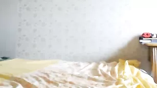 Русская прелесть Mashulya29 демонстрирует свои прелести