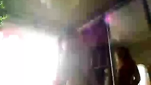 Пышная блондинка xdianax позирует голенькая