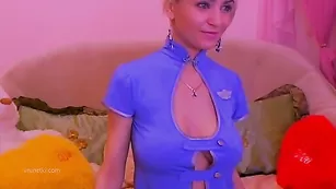 Сексуальная штучка sexyfairy меняет униформы