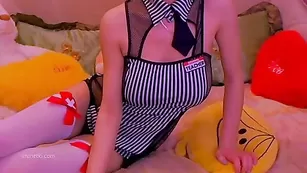 Сексуальная штучка sexyfairy меняет униформы