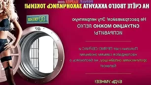 Черноволосая V_Tandeme соснула хуй и глотнула сперму