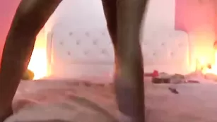 Жопастая куртизанка трахает анал самотыком Jvstkmldeq