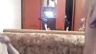 Анальный трах с тощей брюнеткой LemonJelly