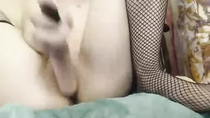 Dakota_Lex  возбужденная малышка доводит себя