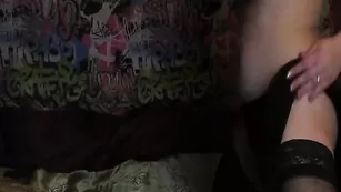 Зрелая соска mila444 позирует в нижнем белье