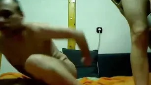 Заводная курва сосет хуй и трахается HellboundHear