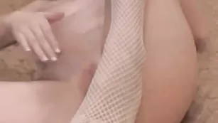 Телочка в чулках мастурбирует пизду Arkansas1