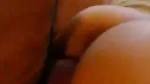 Шикарная брюнетка anitasexy эффектно трахается