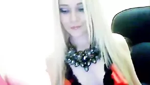 Белокурая кокетка arielle1 шалит во фри