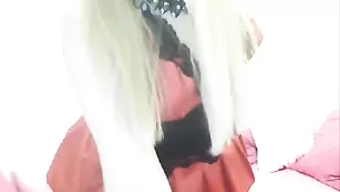 Белокурая кокетка arielle1 шалит во фри