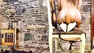 Стройная куколка Elisa_Death оседлала фаллос