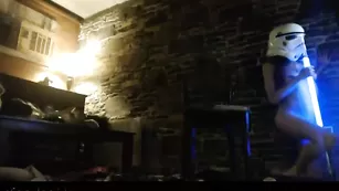 Пылкая шкура Elisa_Death позирует голая