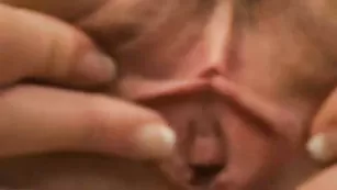 FeetGoddess Моя сырая и теплая пещера крупным планом