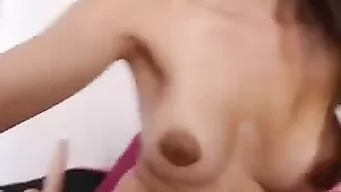 Грудастая курва andrealovely выебала анал