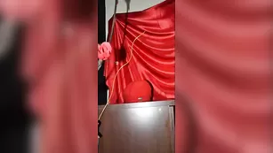 Дикая штучка Imperatriza развратно позирует