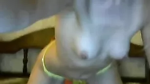 Русская шмара zvezda701 шалит с фаллосом