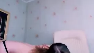 Kseniya3D Привлекательная девочка изящно раздевается под спокойную музыку