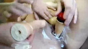 Happy2Crazy Жесткая дрочка тремя самотыками