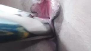 AlluringAli25 Развлекается с киской и 2 дилдо крупным планом