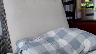 Беременная brilliantsophie трахает пизду ловенсом